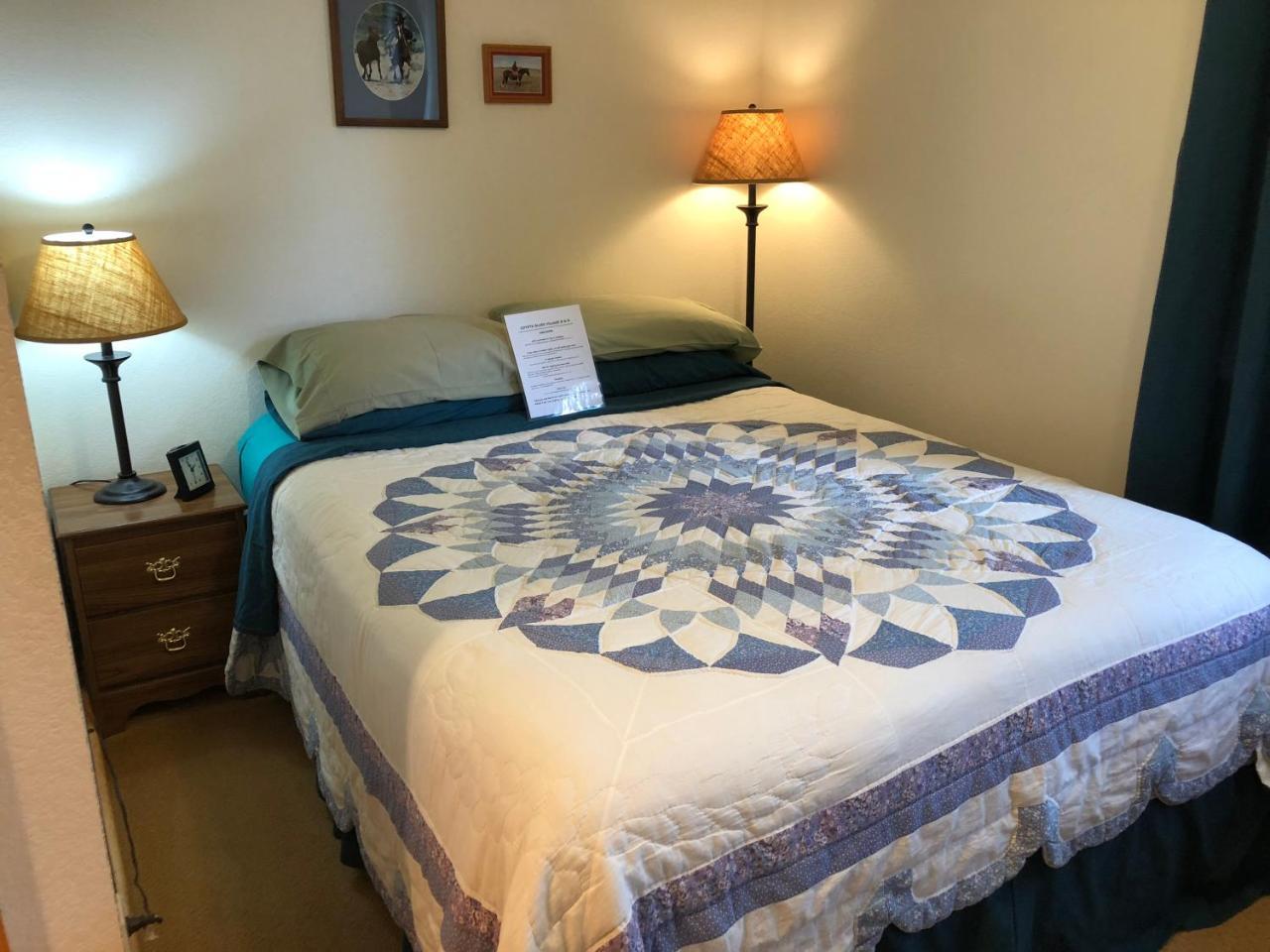 Coyote Blues Village Bed & Breakfast Silver City Екстериор снимка