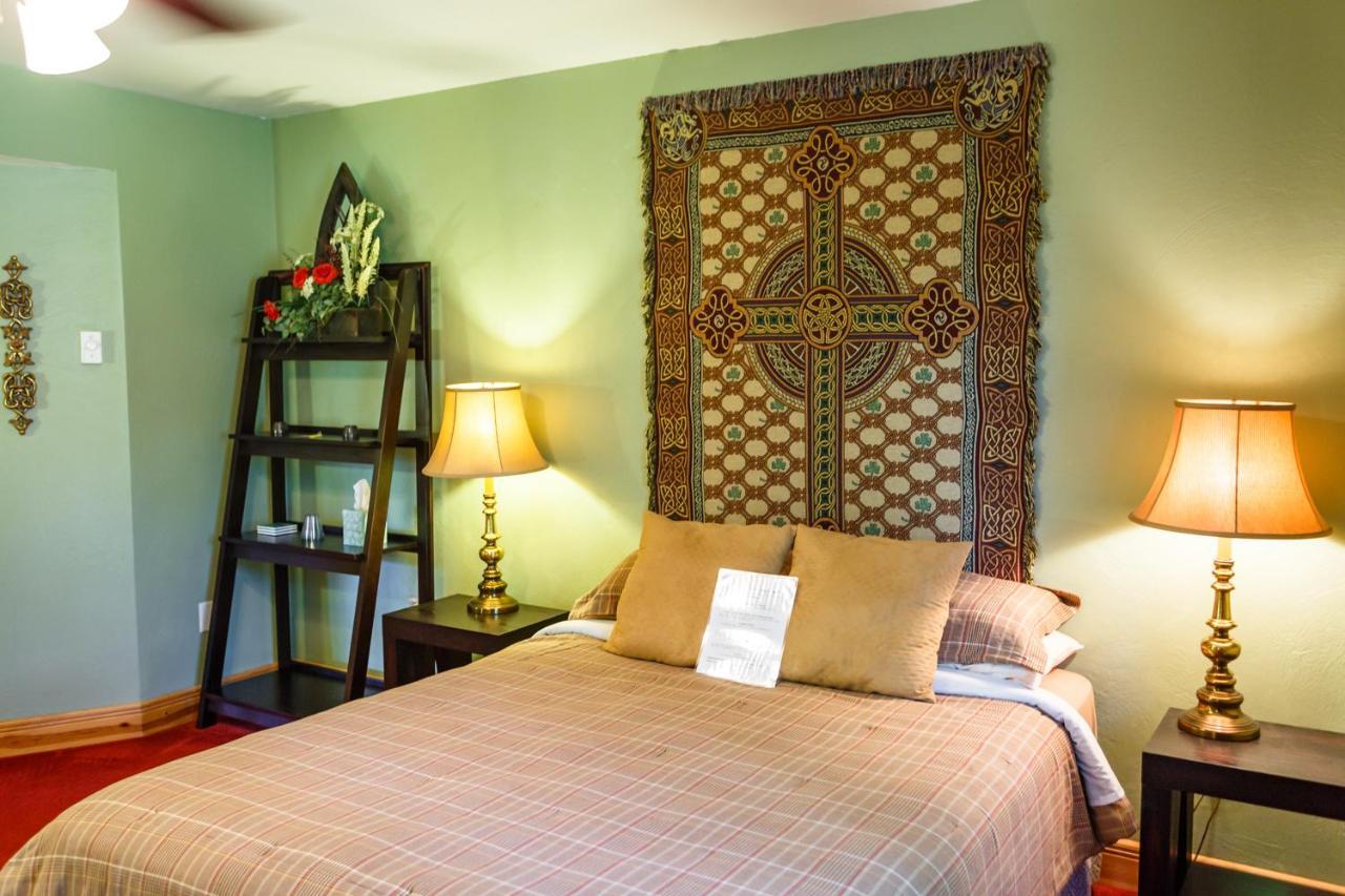 Coyote Blues Village Bed & Breakfast Silver City Екстериор снимка